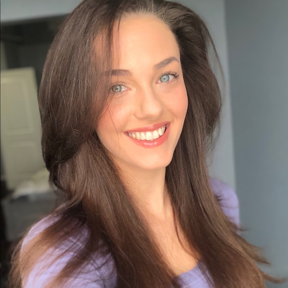 Meet your Posher, Jennifer